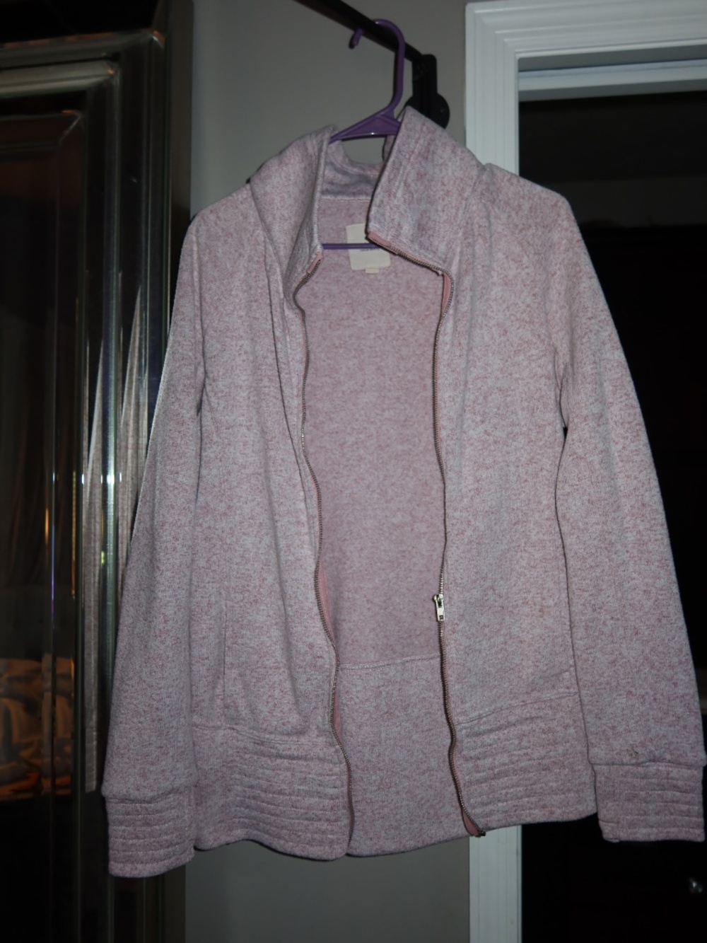 Sweater Zip Up